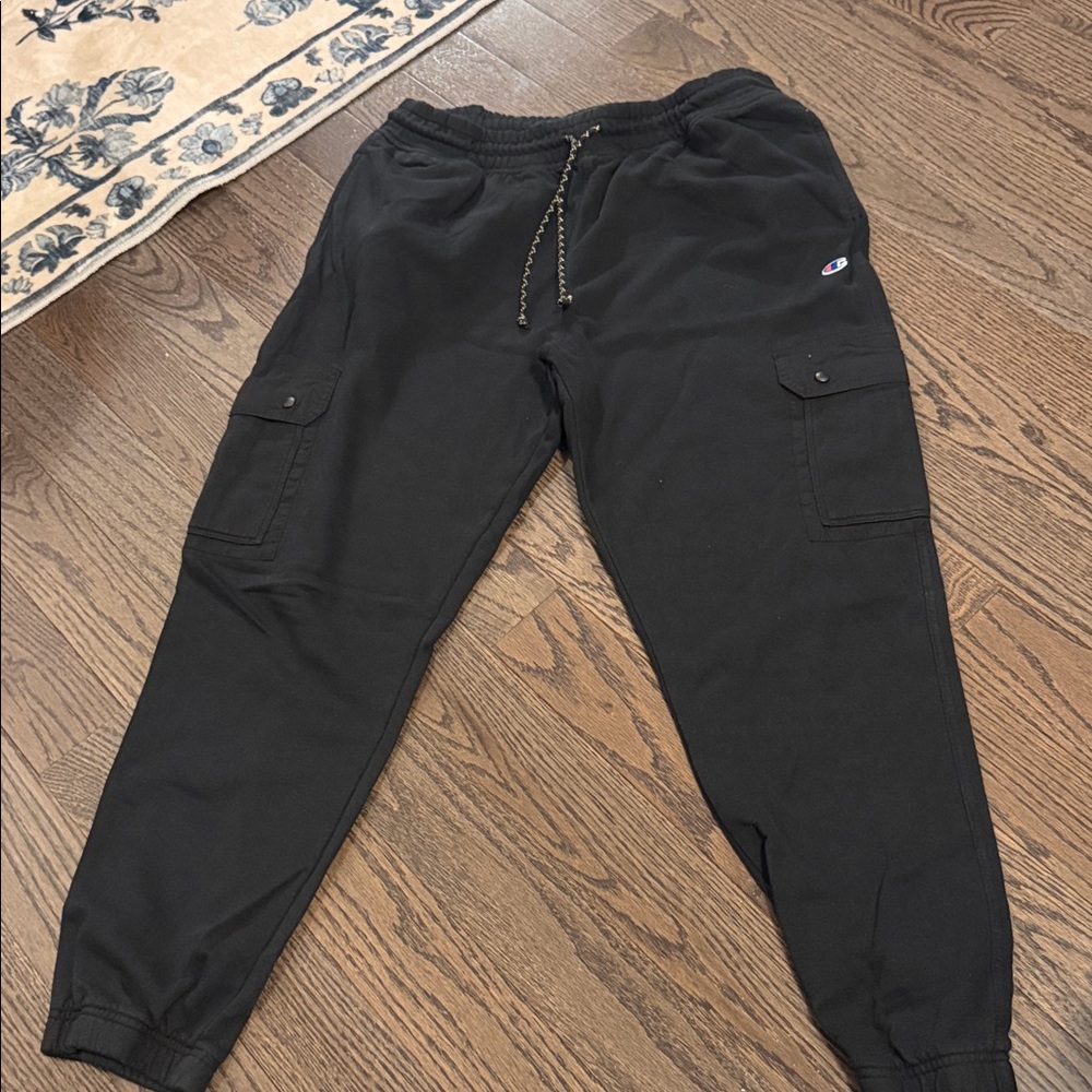 EUC - Champion Cargo Sweatpants - 2 X-Large